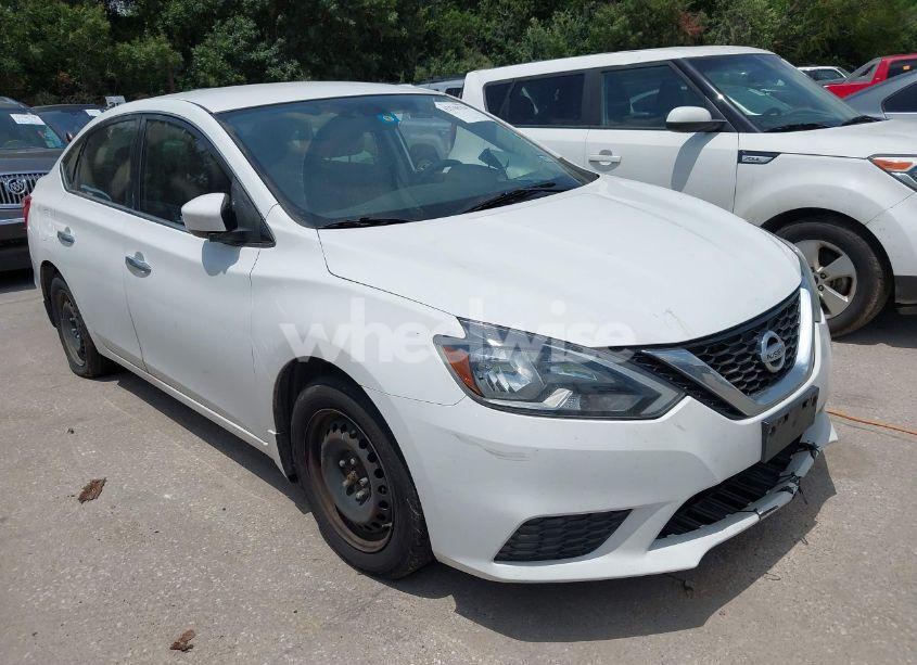 2016 Nissan Sentra S (VIN 3N1AB7AP3GY270572) main photo