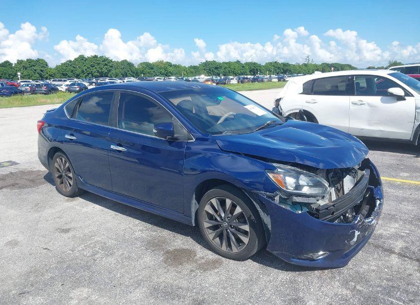 2016 Nissan Sentra SR (VIN 3N1AB7AP3GY273388) main photo