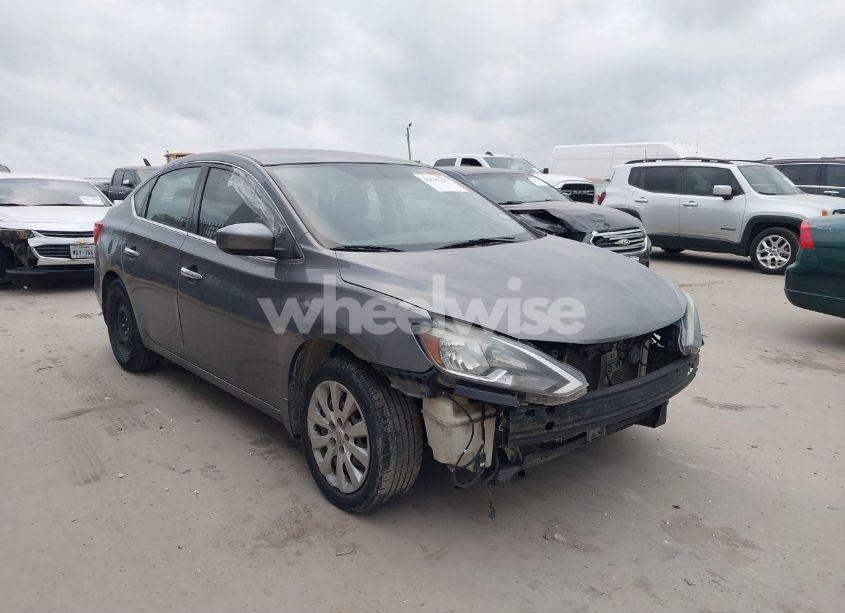 2016 Nissan Sentra SV (VIN 3N1AB7AP3GY276663) main photo
