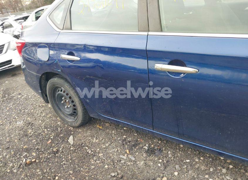 Photo 6 of 2016 Nissan Sentra S (VIN 3N1AB7AP3GY287498)