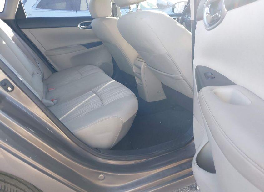 Photo 8 of 2016 Nissan Sentra SV (VIN 3N1AB7AP3GY291602)