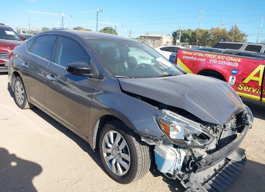 2016 Nissan Sentra S (VIN 3N1AB7AP3GY295603) main photo