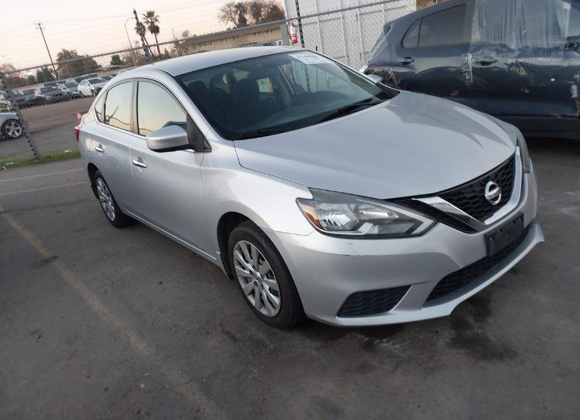 2016 Nissan Sentra S (VIN 3N1AB7AP3GY303280) main photo