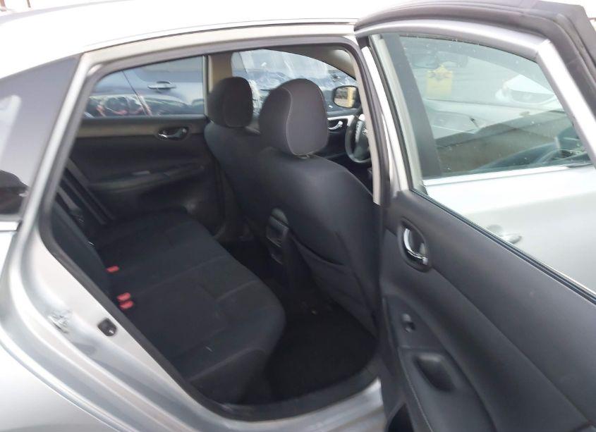 Photo 8 of 2016 Nissan Sentra S (VIN 3N1AB7AP3GY303280)