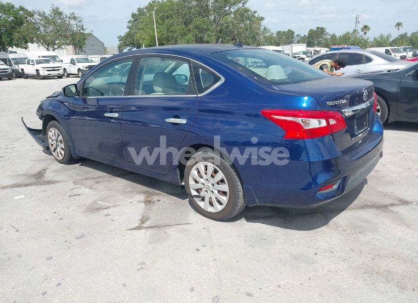 Photo 3 of 2016 Nissan Sentra SV (VIN 3N1AB7AP3GY312321)