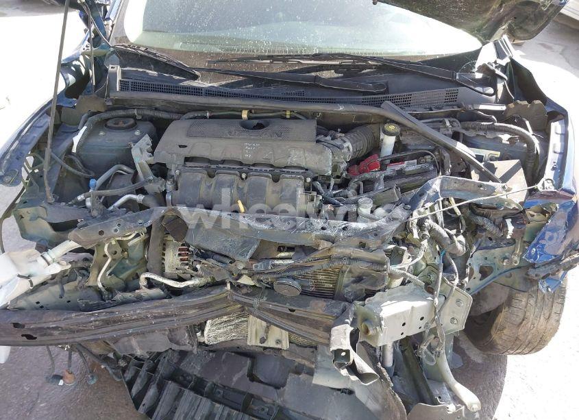 Photo 10 of 2016 Nissan Sentra SV (VIN 3N1AB7AP3GY313503)