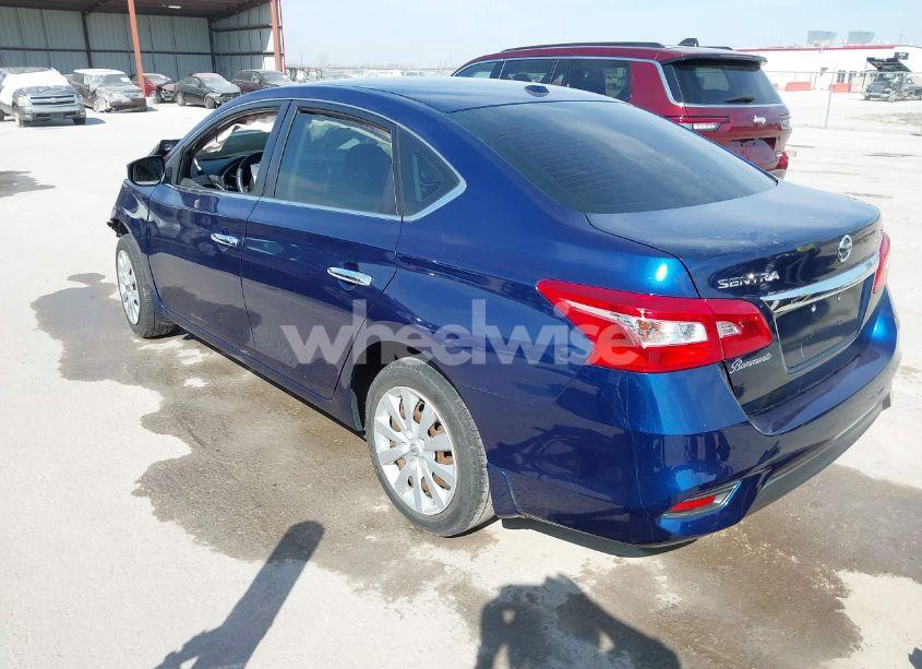 Photo 3 of 2016 Nissan Sentra SV (VIN 3N1AB7AP3GY313503)