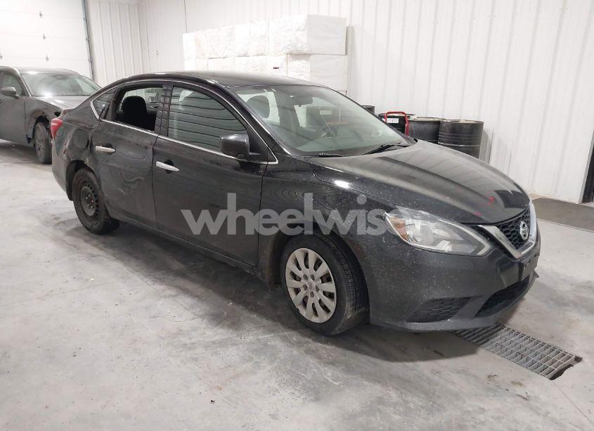 2016 Nissan Sentra S (VIN 3N1AB7AP3GY323044) main photo