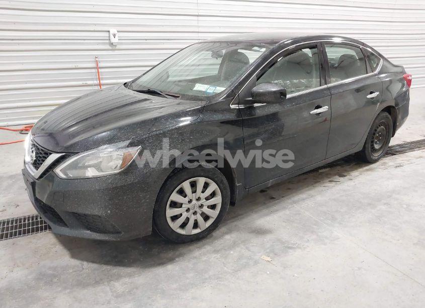 Photo 2 of 2016 Nissan Sentra S (VIN 3N1AB7AP3GY323044)