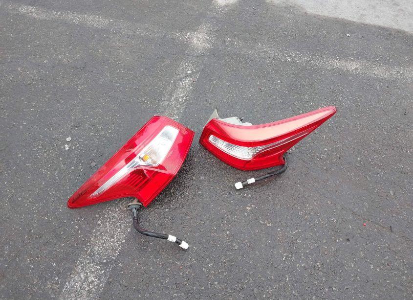 Photo 12 of 2016 Nissan Sentra SR (VIN 3N1AB7AP3GY323299)