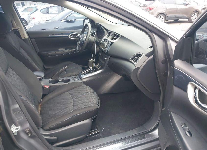 Photo 5 of 2016 Nissan Sentra SR (VIN 3N1AB7AP3GY323299)