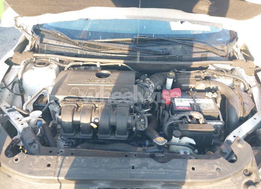 Photo 10 of 2016 Nissan Sentra SV (VIN 3N1AB7AP3GY331421)