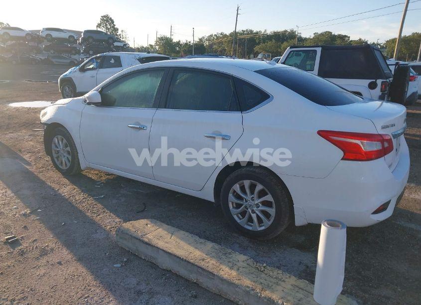 Photo 3 of 2016 Nissan Sentra SV (VIN 3N1AB7AP3GY331421)