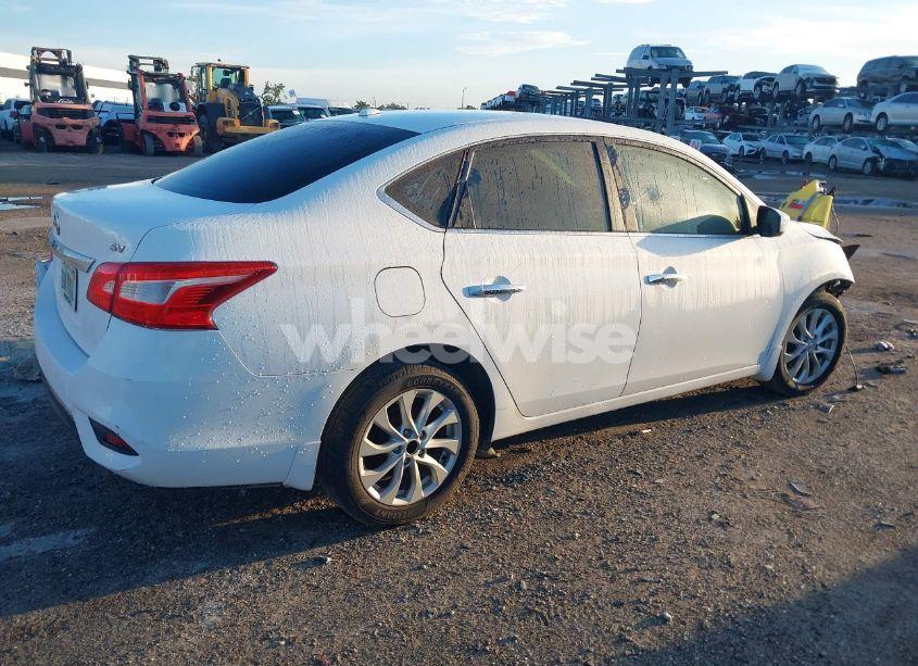 Photo 4 of 2016 Nissan Sentra SV (VIN 3N1AB7AP3GY331421)