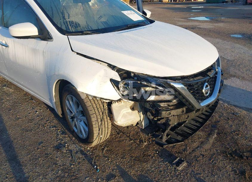 Photo 6 of 2016 Nissan Sentra SV (VIN 3N1AB7AP3GY331421)