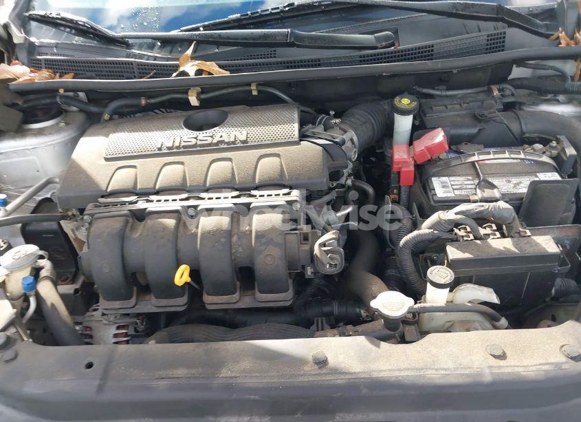 Photo 10 of 2016 Nissan Sentra SV (VIN 3N1AB7AP3GY334299)