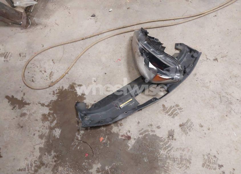 Photo 12 of 2017 Nissan Sentra S/SL/SR/SV (VIN 3N1AB7AP3HL636593)