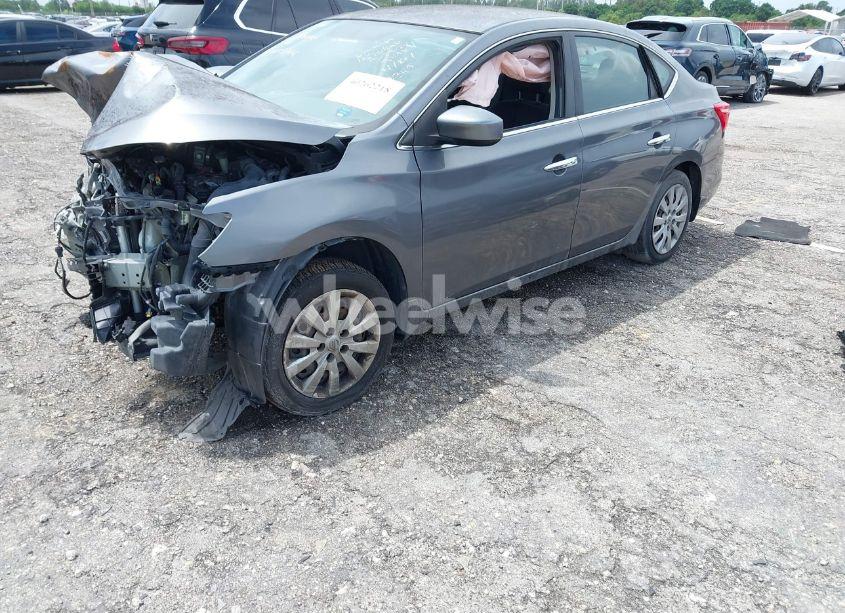 Photo 2 of 2017 Nissan Sentra SV (VIN 3N1AB7AP3HL638490)