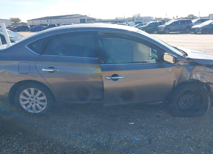 Photo 14 of 2017 Nissan Sentra SV (VIN 3N1AB7AP3HL640403)