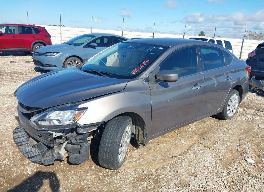 Photo 2 of 2017 Nissan Sentra SV (VIN 3N1AB7AP3HL640403)