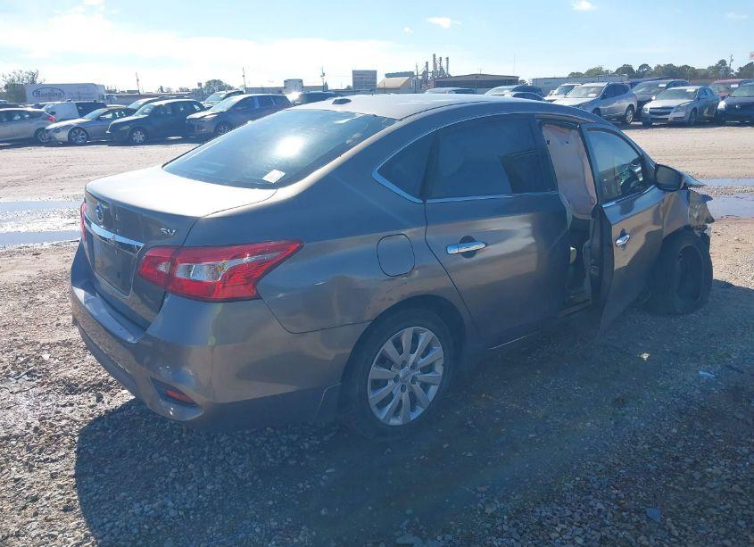 Photo 4 of 2017 Nissan Sentra SV (VIN 3N1AB7AP3HL640403)