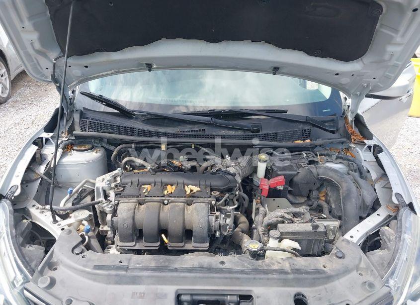 Photo 10 of 2017 Nissan Sentra SV (VIN 3N1AB7AP3HL646184)