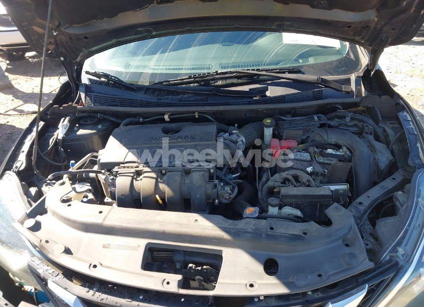 Photo 10 of 2017 Nissan Sentra SV (VIN 3N1AB7AP3HL661395)