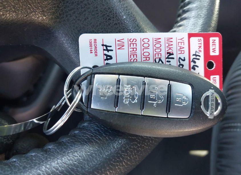 Photo 11 of 2017 Nissan Sentra SV (VIN 3N1AB7AP3HL661395)