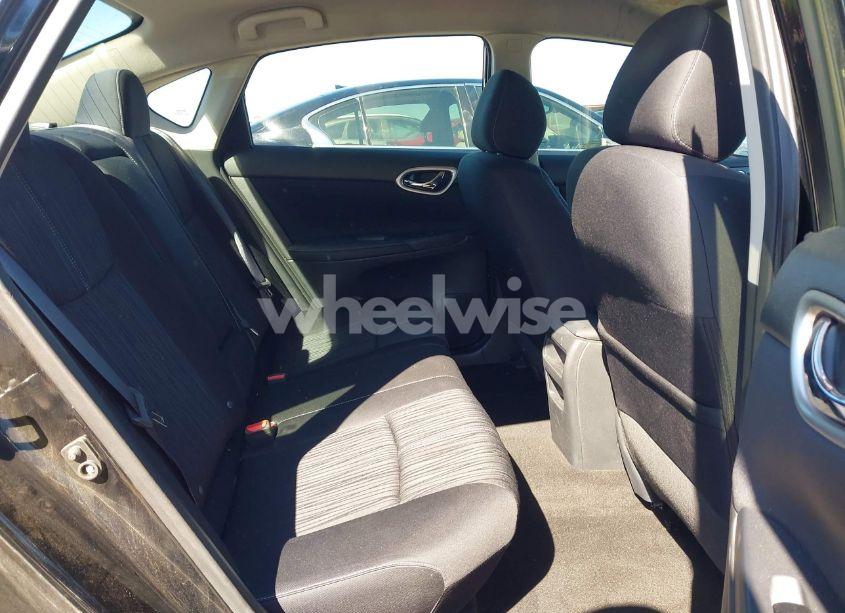 Photo 8 of 2017 Nissan Sentra SV (VIN 3N1AB7AP3HL661395)