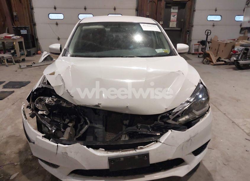 Photo 12 of 2017 Nissan Sentra SV (VIN 3N1AB7AP3HL661574)