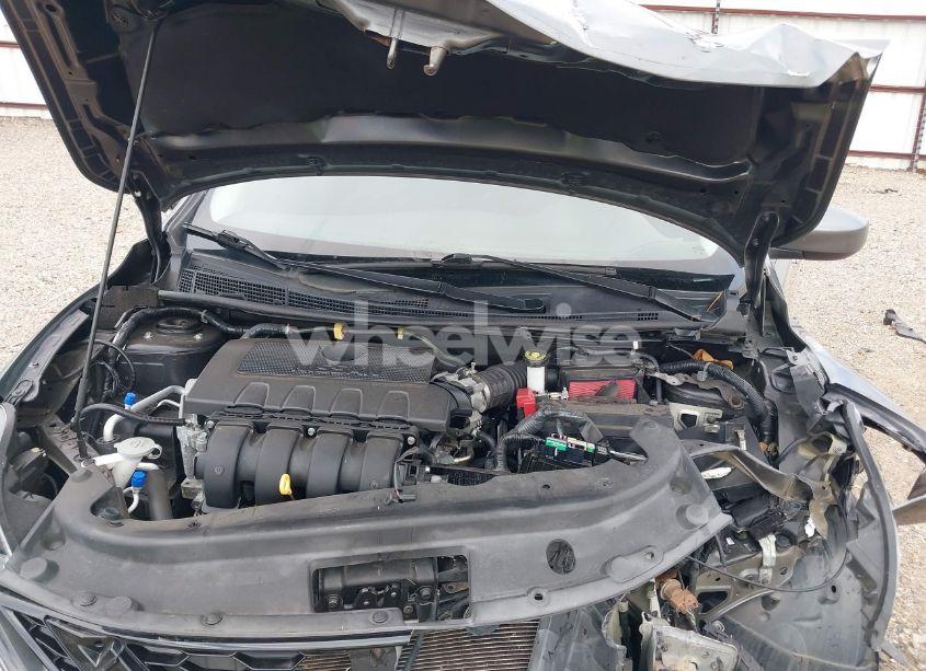 Photo 10 of 2017 Nissan Sentra SV (VIN 3N1AB7AP3HL670582)