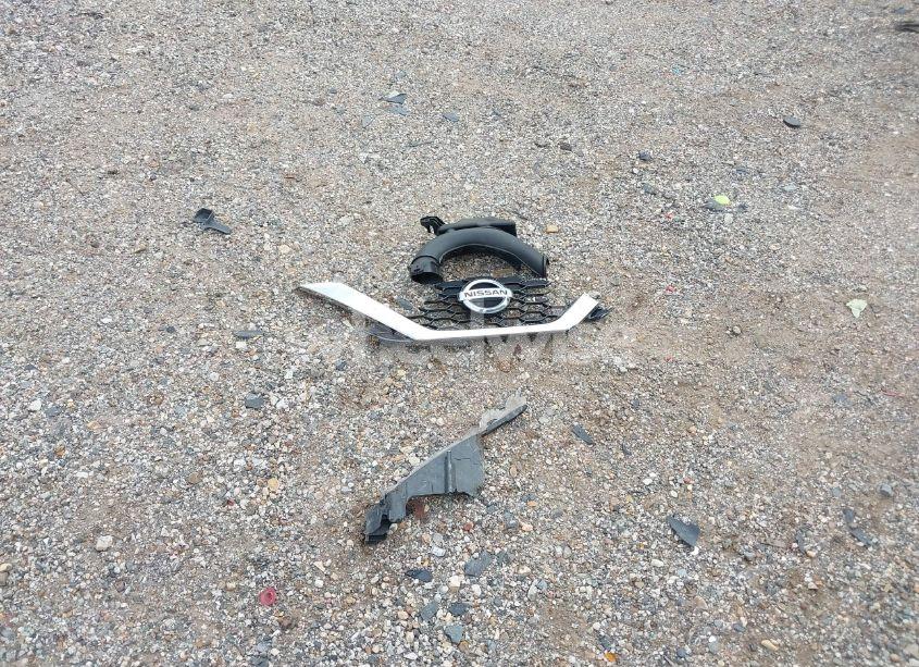 Photo 12 of 2017 Nissan Sentra SV (VIN 3N1AB7AP3HL670582)