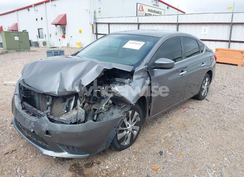 Photo 2 of 2017 Nissan Sentra SV (VIN 3N1AB7AP3HL670582)