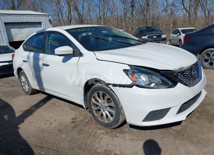 Photo 12 of 2017 Nissan Sentra SV (VIN 3N1AB7AP3HL717075)