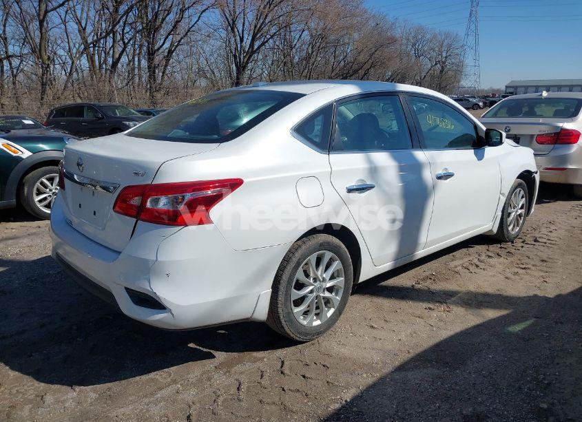 Photo 4 of 2017 Nissan Sentra SV (VIN 3N1AB7AP3HL717075)