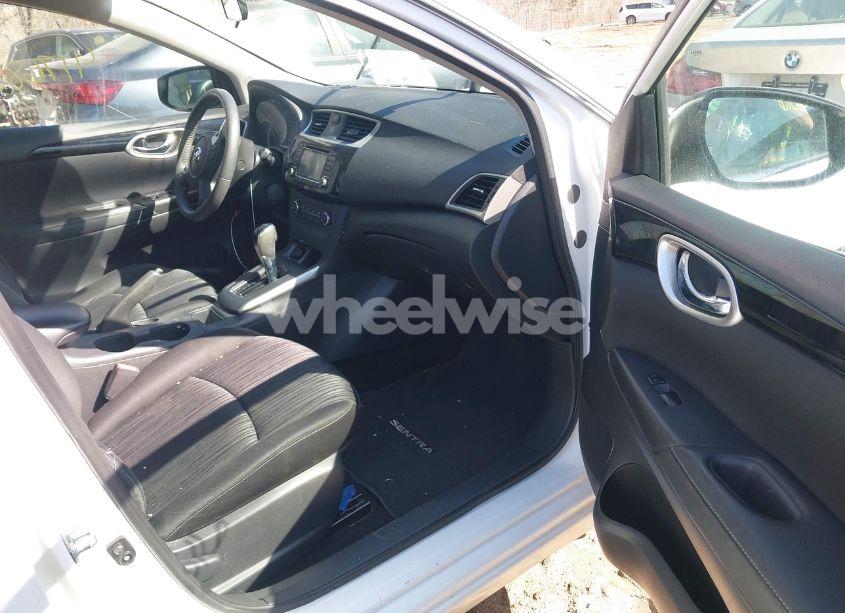 Photo 5 of 2017 Nissan Sentra SV (VIN 3N1AB7AP3HL717075)