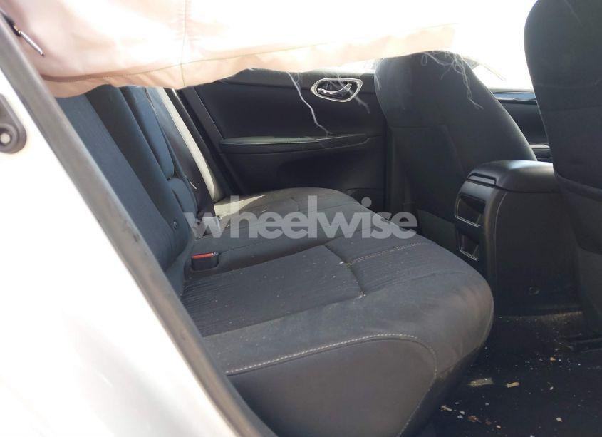 Photo 8 of 2017 Nissan Sentra SV (VIN 3N1AB7AP3HL720655)