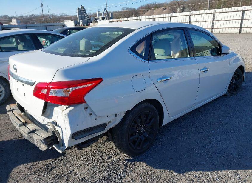 Photo 4 of 2017 Nissan Sentra S (VIN 3N1AB7AP3HY205495)
