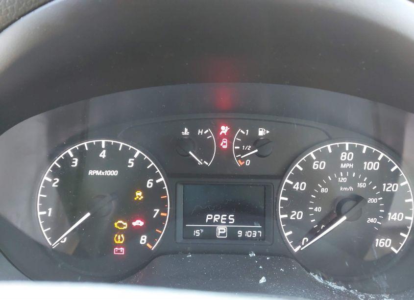 Photo 7 of 2017 Nissan Sentra S (VIN 3N1AB7AP3HY205495)