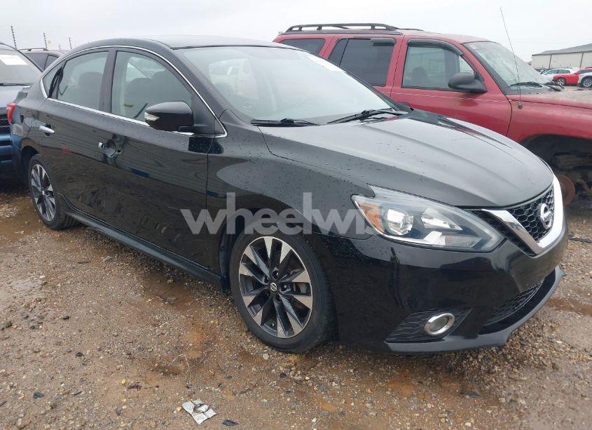 2017 Nissan Sentra SR (VIN 3N1AB7AP3HY206792) main photo