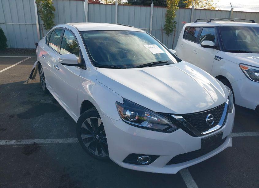 2017 Nissan Sentra SR (VIN 3N1AB7AP3HY208462) main photo