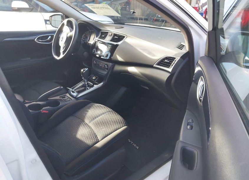 Photo 5 of 2017 Nissan Sentra SR (VIN 3N1AB7AP3HY208462)