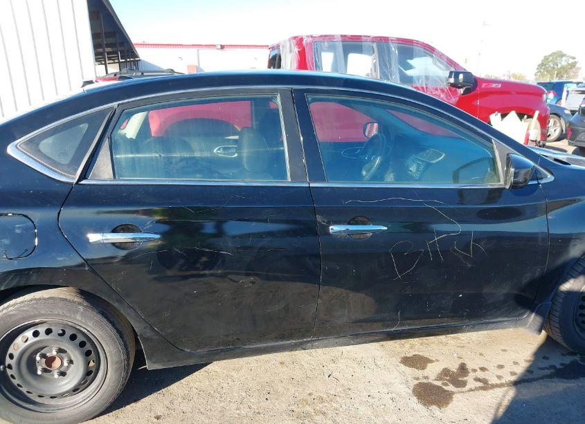 Photo 13 of 2017 Nissan Sentra SV (VIN 3N1AB7AP3HY234186)