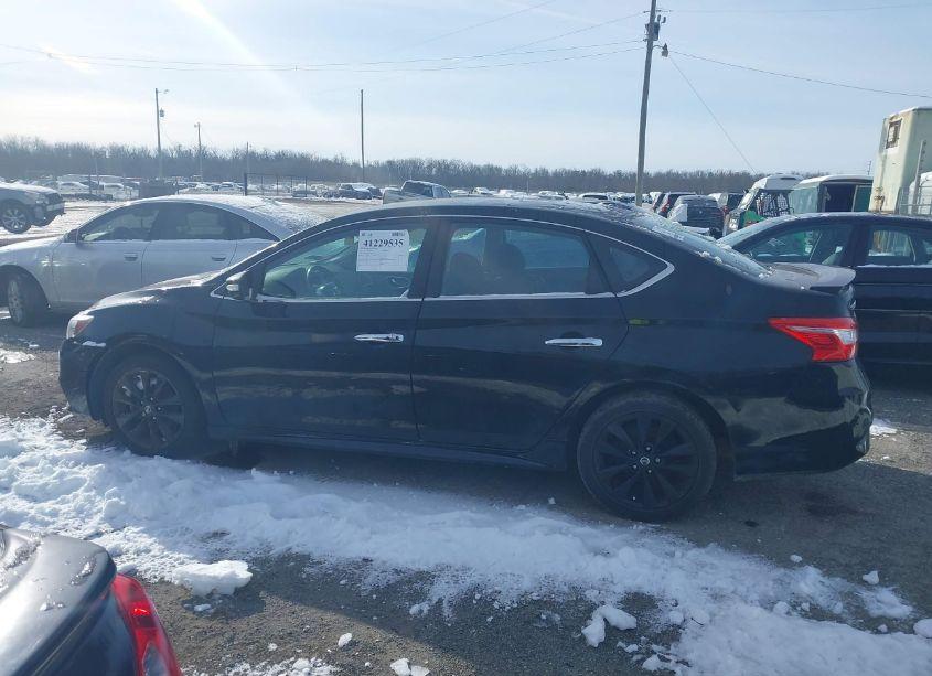 Photo 13 of 2017 Nissan Sentra SR (VIN 3N1AB7AP3HY264949)