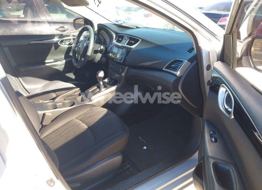 Photo 5 of 2017 Nissan Sentra SV (VIN 3N1AB7AP3HY270704)