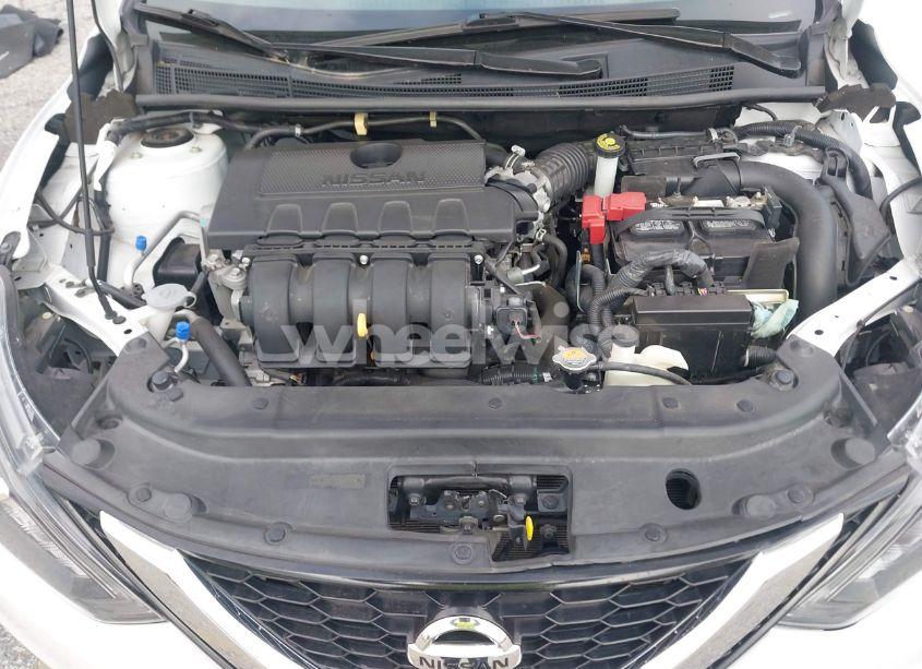 Photo 10 of 2017 Nissan Sentra SR (VIN 3N1AB7AP3HY276177)