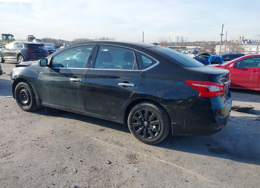 Photo 3 of 2017 Nissan Sentra SV (VIN 3N1AB7AP3HY276230)