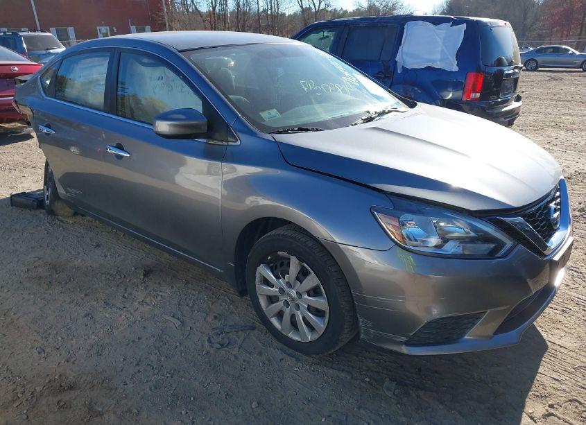 2017 Nissan Sentra S (VIN 3N1AB7AP3HY279466) main photo