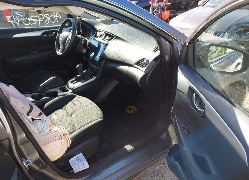 Photo 5 of 2017 Nissan Sentra S (VIN 3N1AB7AP3HY279466)