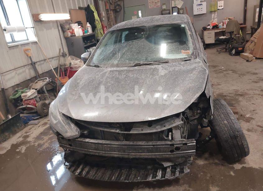 Photo 12 of 2017 Nissan Sentra SV (VIN 3N1AB7AP3HY279516)